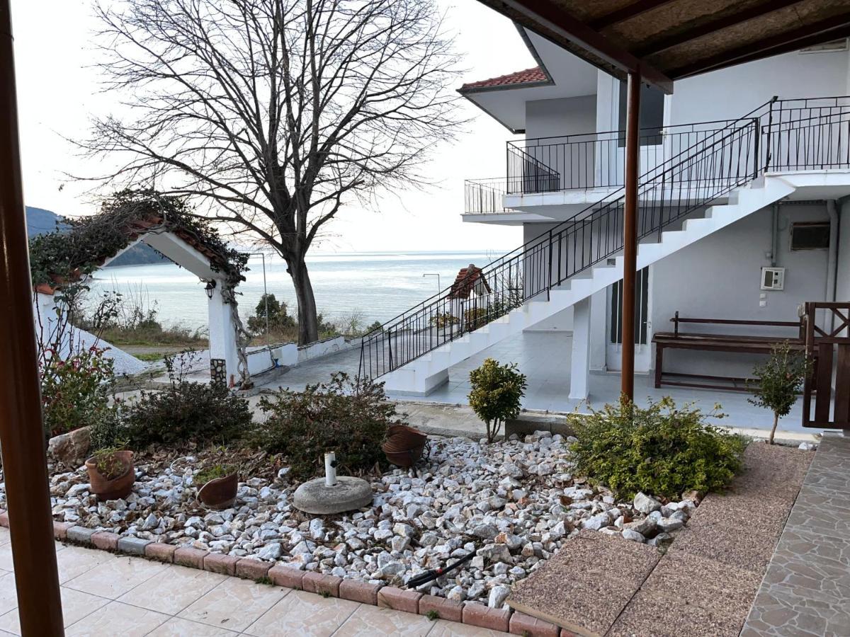 Villa Leonidas Koutsoupia Kókkinon Nerón Esterno foto